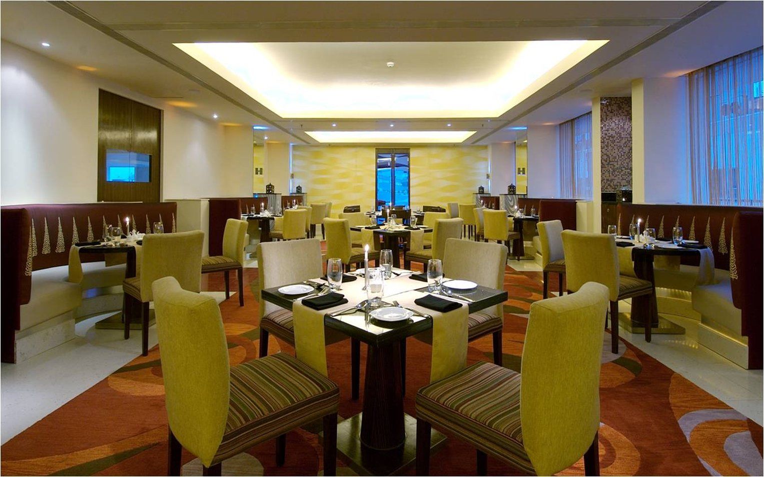 Vivanta Vijayawada, Mg Road Restaurant foto